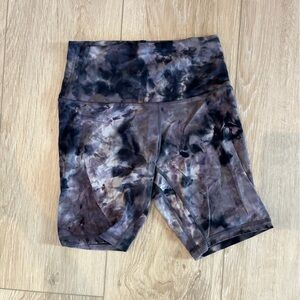 Lululemon Align High Rise Short 8”